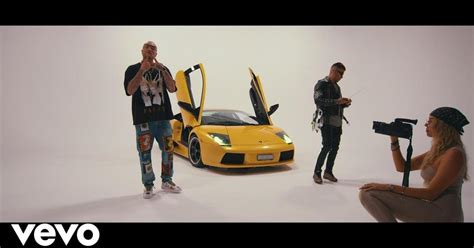 gue pequeno io sono gilberto gucci|Guè Pequeno feat. Sfera Ebbasta, Lamborghini: testo.